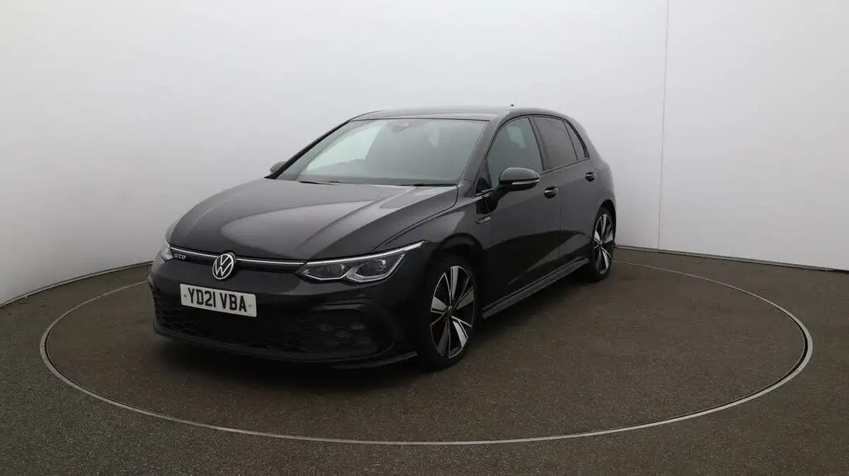 2021-volkswagen-golf-20tdi-gtd-big-30
