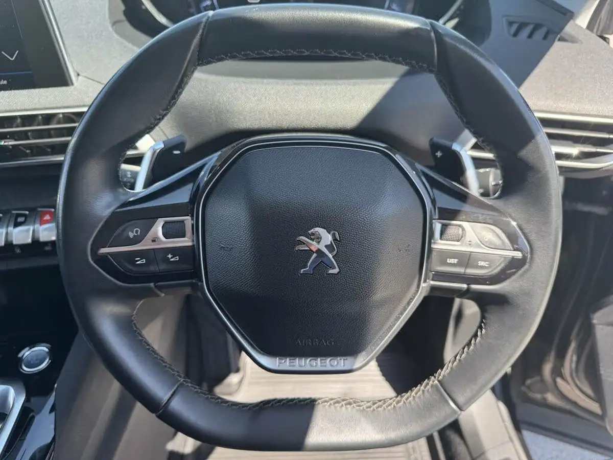 2018-peugeot-3008-suv-12-puretech-allure-eat6-big-55