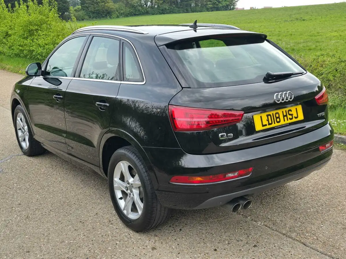 2018-audi-q3-14-tfsi-sport-s-tronic-big-2
