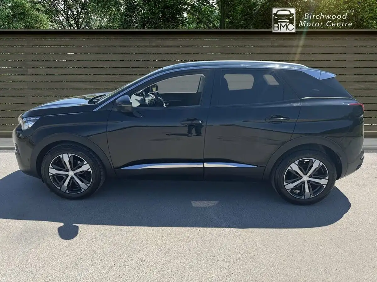 2018-peugeot-3008-suv-12-puretech-allure-eat6-big-3