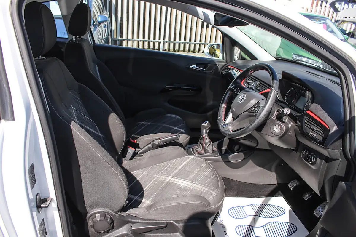 2015-vauxhall-corsa-14i-16v-turbo-sri-vx-line-3d-big-14