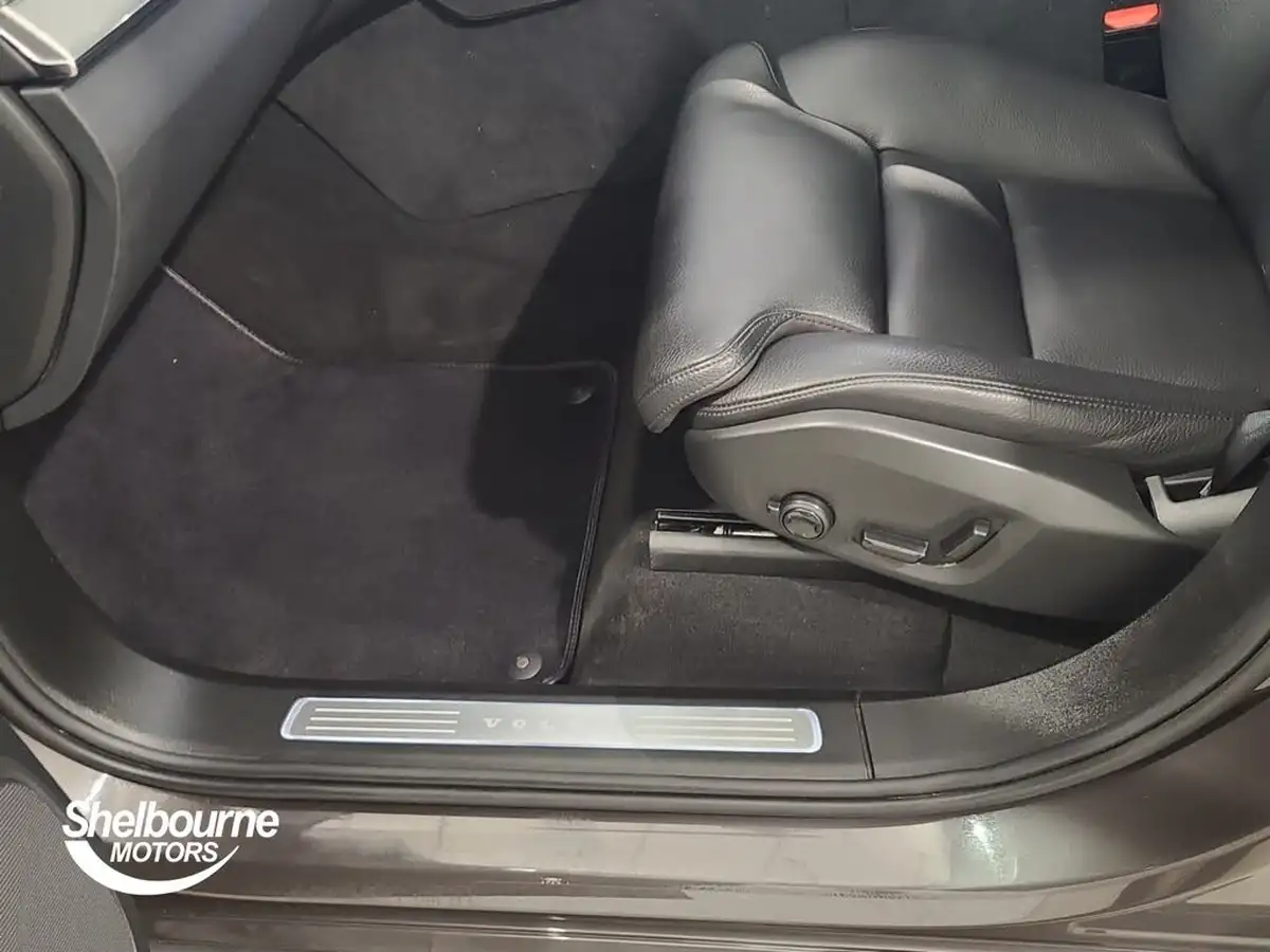 2022-volvo-xc90-20td-b5-plus-big-9