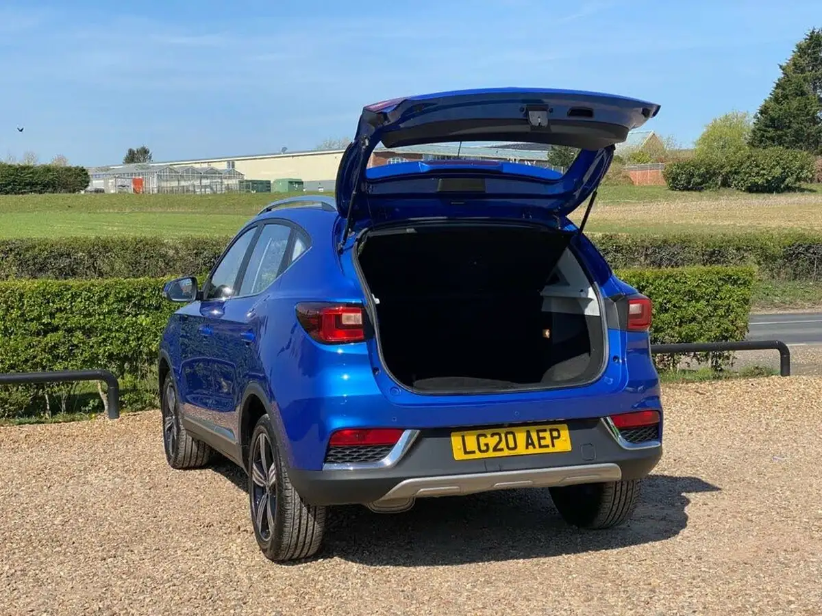 2020-mg-zs-suv-10t-gdi-exclusive-111ps-big-8