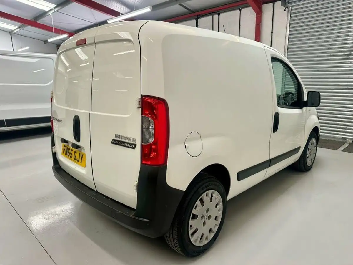 2015-peugeot-bipper-13td-professional-75-panel-big-4