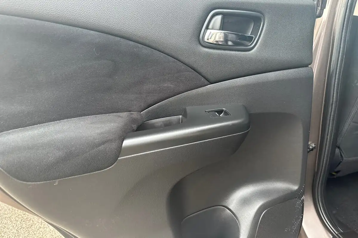 2014-honda-cr-v-22-i-dtec-se-dab-audio-auto-big-18