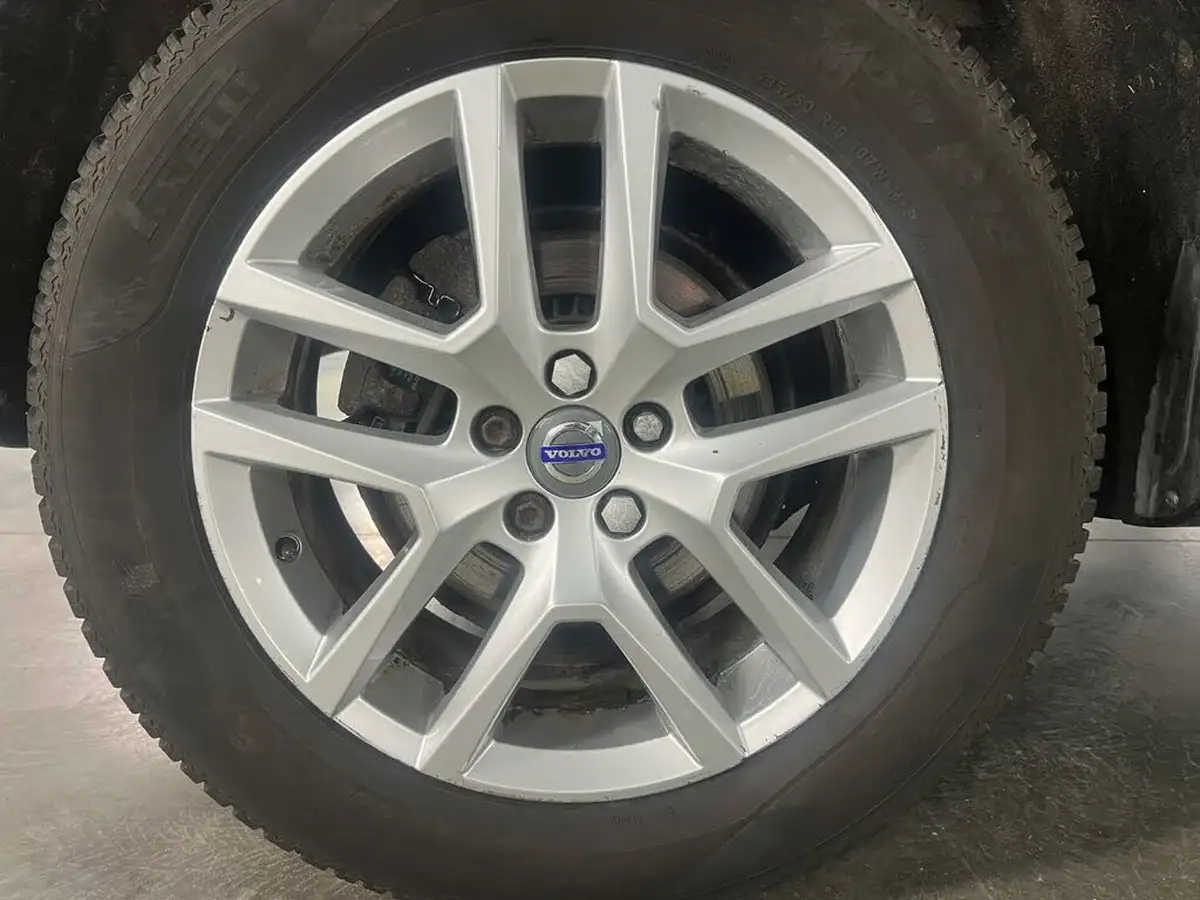 2016-volvo-xc60-24td-d4-se-lux-nav-geartronic-big-8