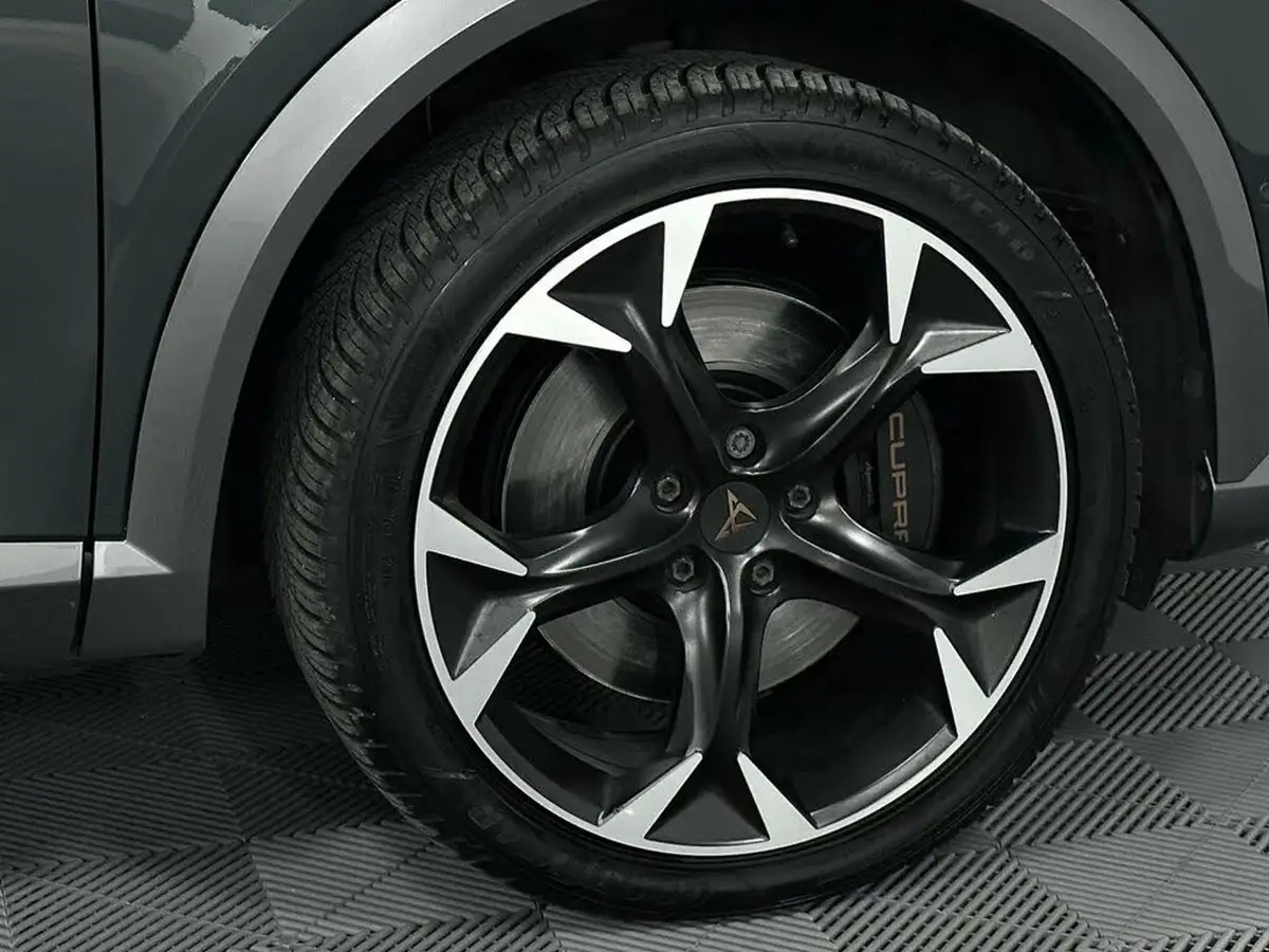 2021-cupra-formentor-20-tsi-vz2-big-15