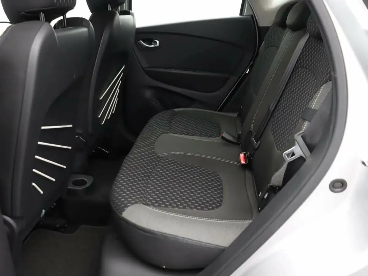 2017-renault-captur-12-tce-dynamique-nav-energy-ss-edc-auto-big-16