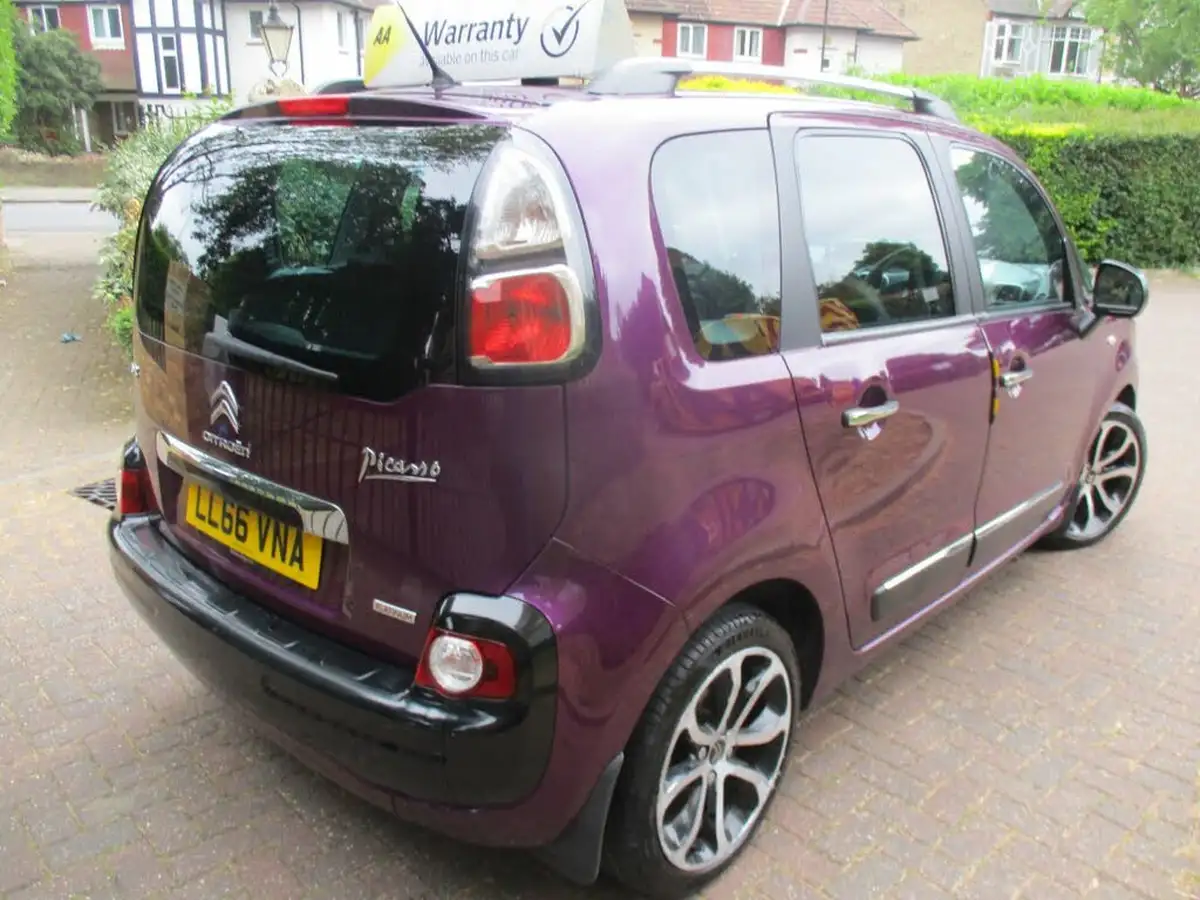 2016-citroen-c3-picasso-12-puretech-platinum-big-8