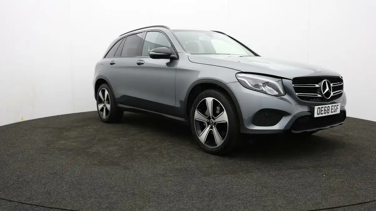 2018-mercedes-benz-glc-class-21d-glc220d-urban-edition-big-47