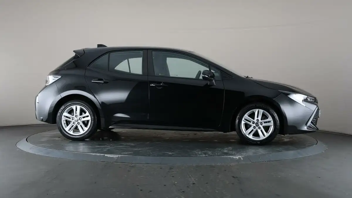 2022-toyota-corolla-18-vvt-i-icon-120bhp-trk-hatchback-5d-big-57