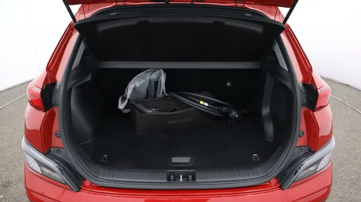 2021-hyundai-kona-e-ultimate-big-17