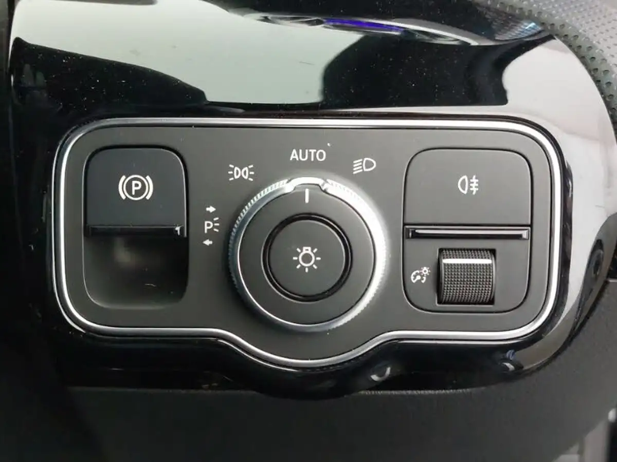 2019-mercedes-benz-a-class-13-a200-sport-premium-plus-saloon-4d-7g-dct-big-18