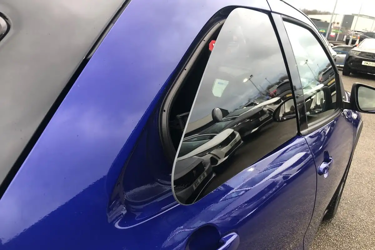 2023-toyota-aygo-x-10-vvt-i-exclusive-cvt-big-27