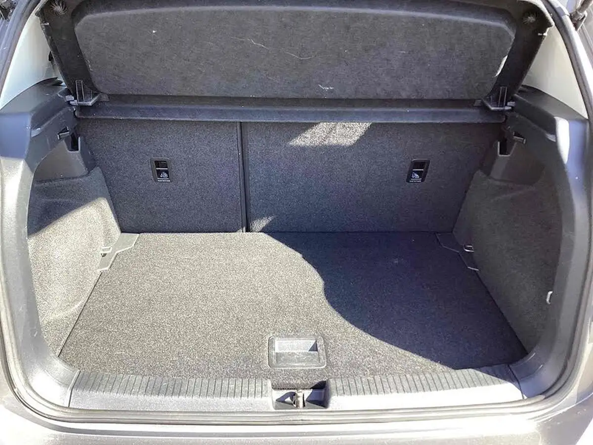 2020-volkswagen-t-cross-10-tsi-se-115ps-big-16