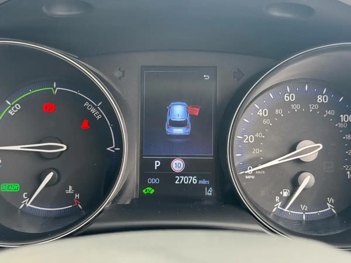 2022-toyota-c-hr-20-vvt-i-excel-big-26