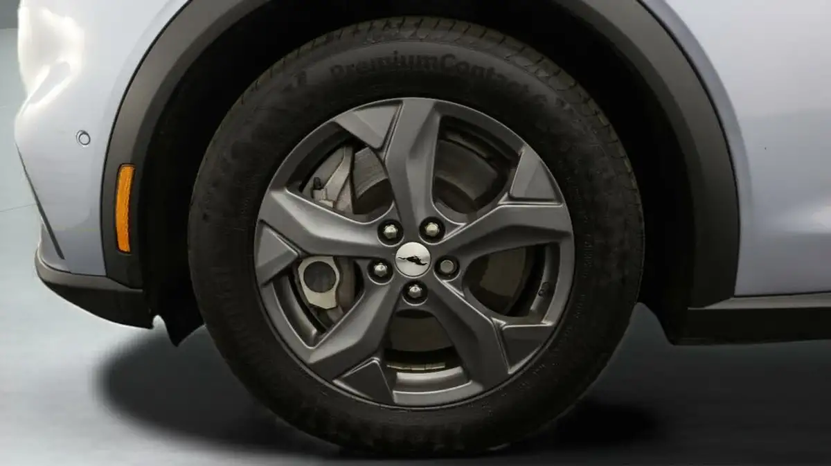 2022-ford-mustang-mach-e-e-extended-range-294ps-big-17