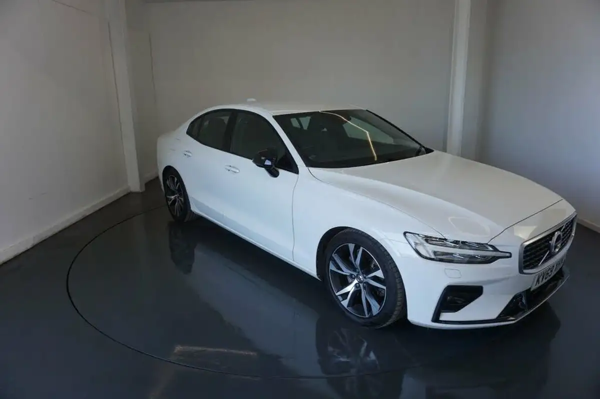 2019-volvo-s60-20-t5-r-design-plus-big-11