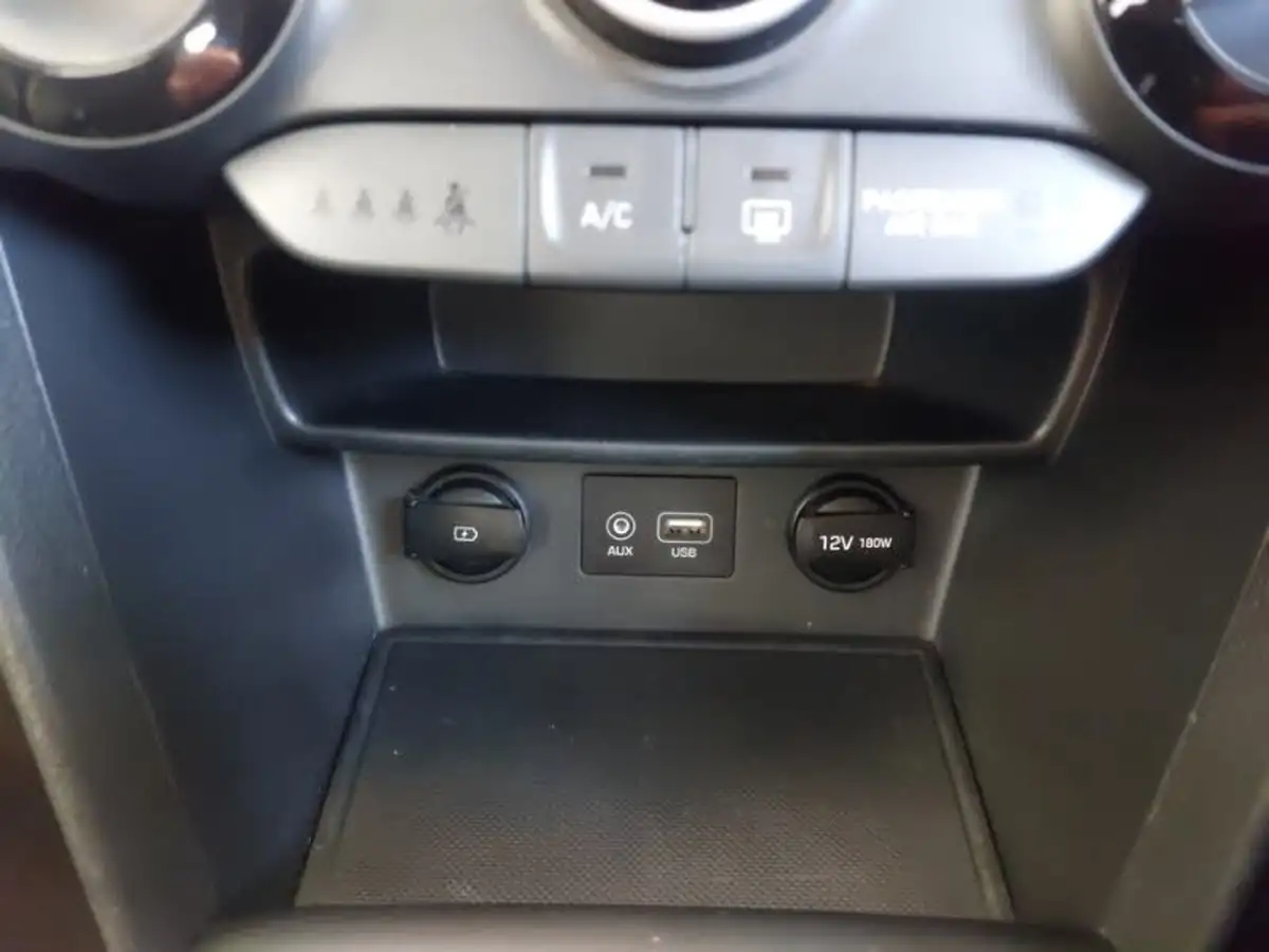 2018-hyundai-kona-10-t-gdi-se-big-16