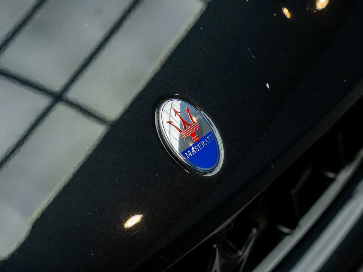 2020-maserati-levante-30-gransport-big-38