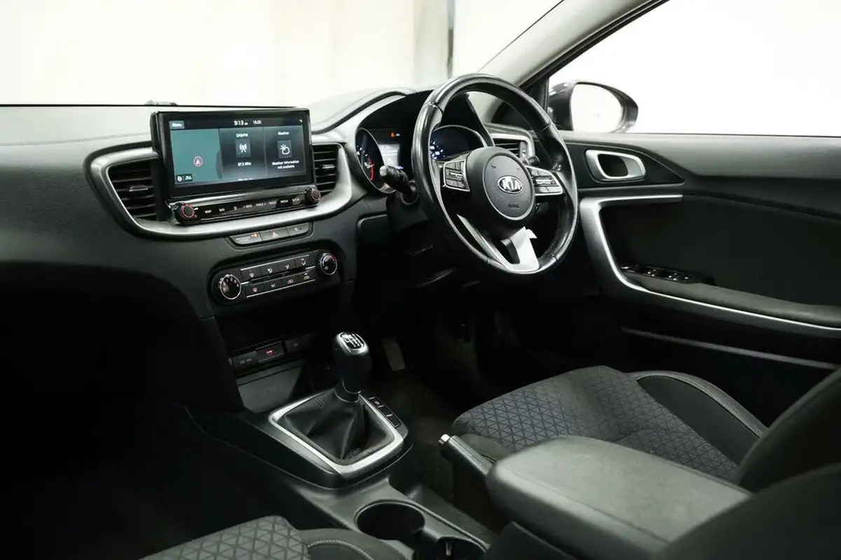 2020-kia-ceed-16crdi-2-nav-114bhp-hatchback-big-18