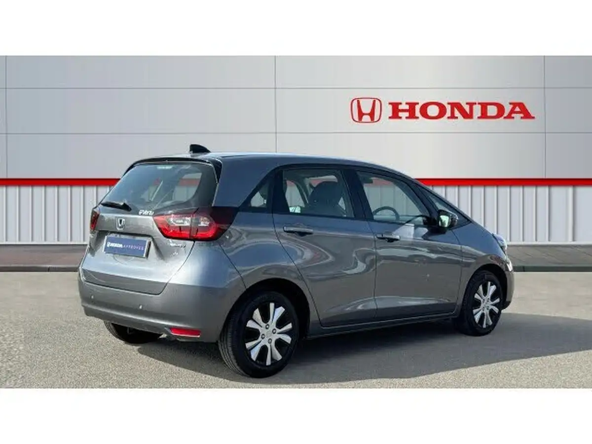 2022-honda-jazz-15-i-mmd-sr-109ps-big-11