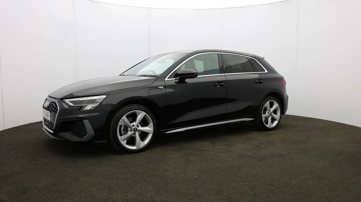 2021-audi-a3-14-40-tfsi-e-s-line-big-35