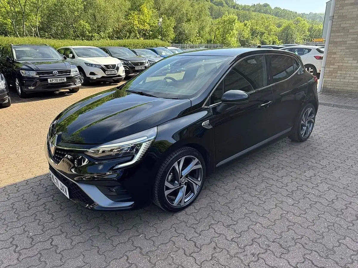 2022-renault-clio-16-rs-line-140ps-rs-line-e-tech-hybrid-big-6