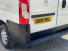 2019-peugeot-boxer-20-bluehdi-professional-335-l3-h2-small-27
