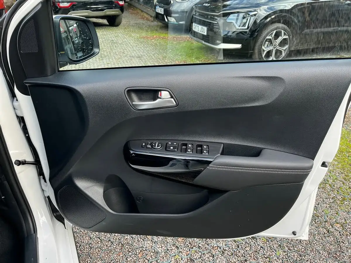 2024-kia-picanto-10-gt-line-62bhp-auto-seq-big-28