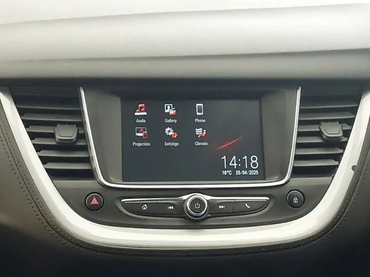2019-vauxhall-grandland-x-12-se-ss-big-9