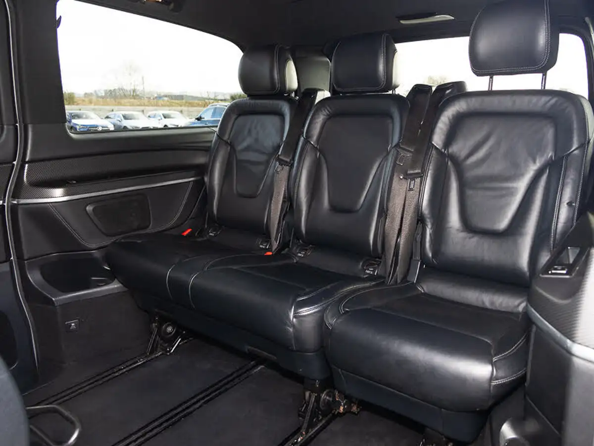 2019-mercedes-benz-v-class-21d-v250d-long-amg-line-big-6