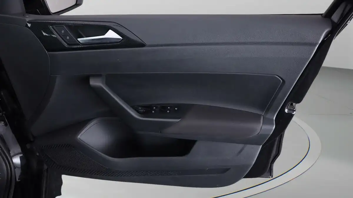 2024-volkswagen-polo-10-tsi-life-dsg-big-13