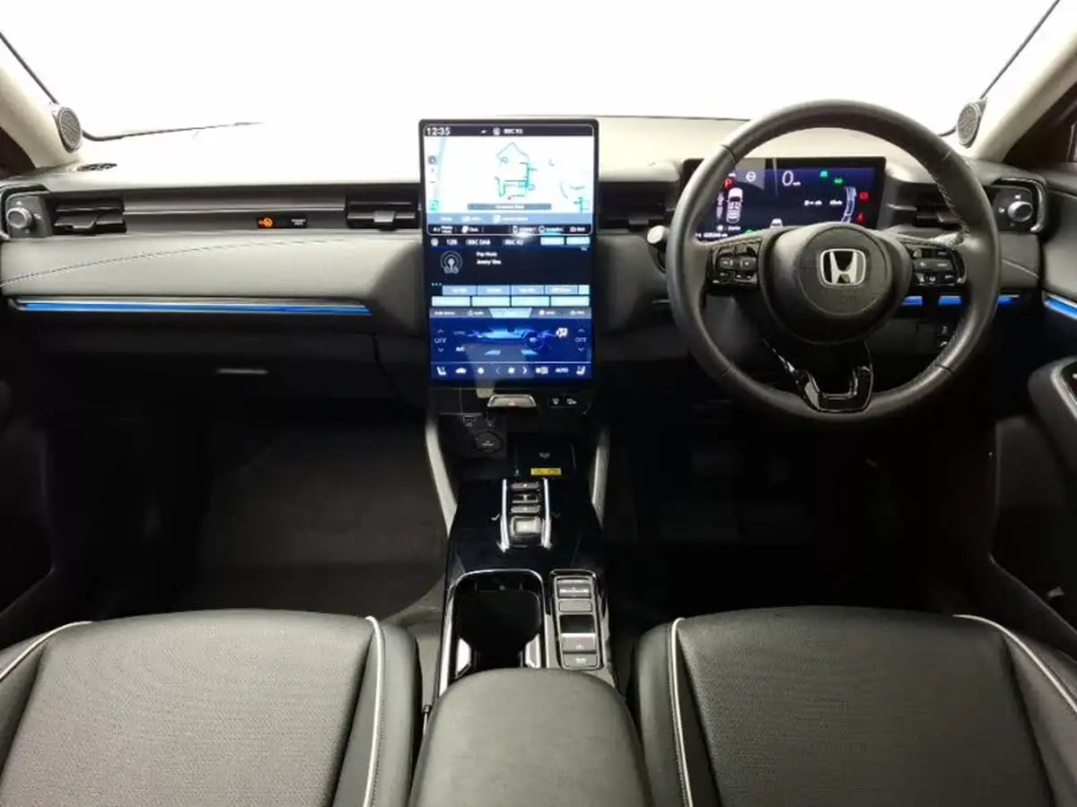 2024-honda-eny1-e-elegance-big-2