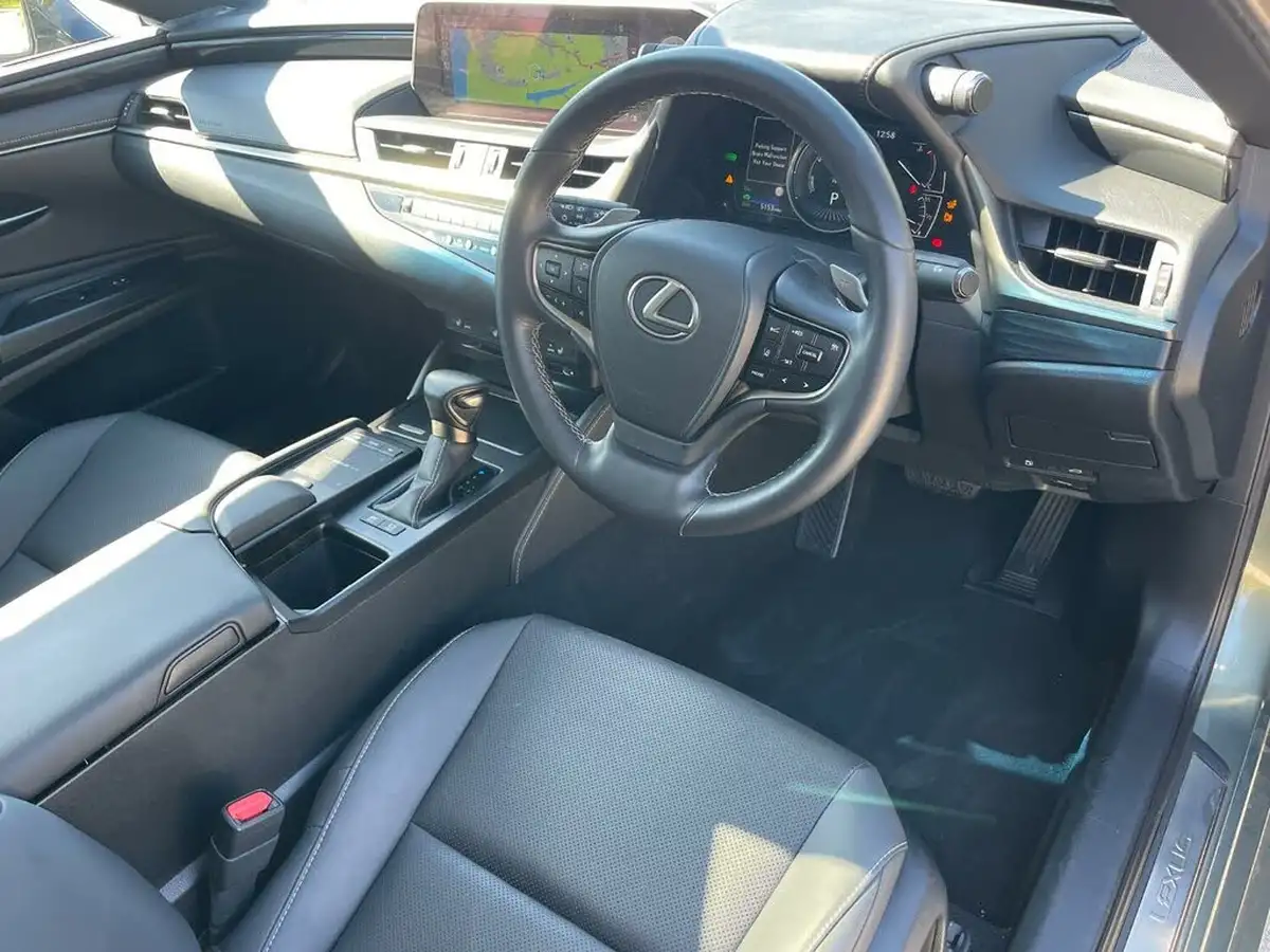 2021-lexus-es-300h-25-es-218bhp-without-navigation-big-7