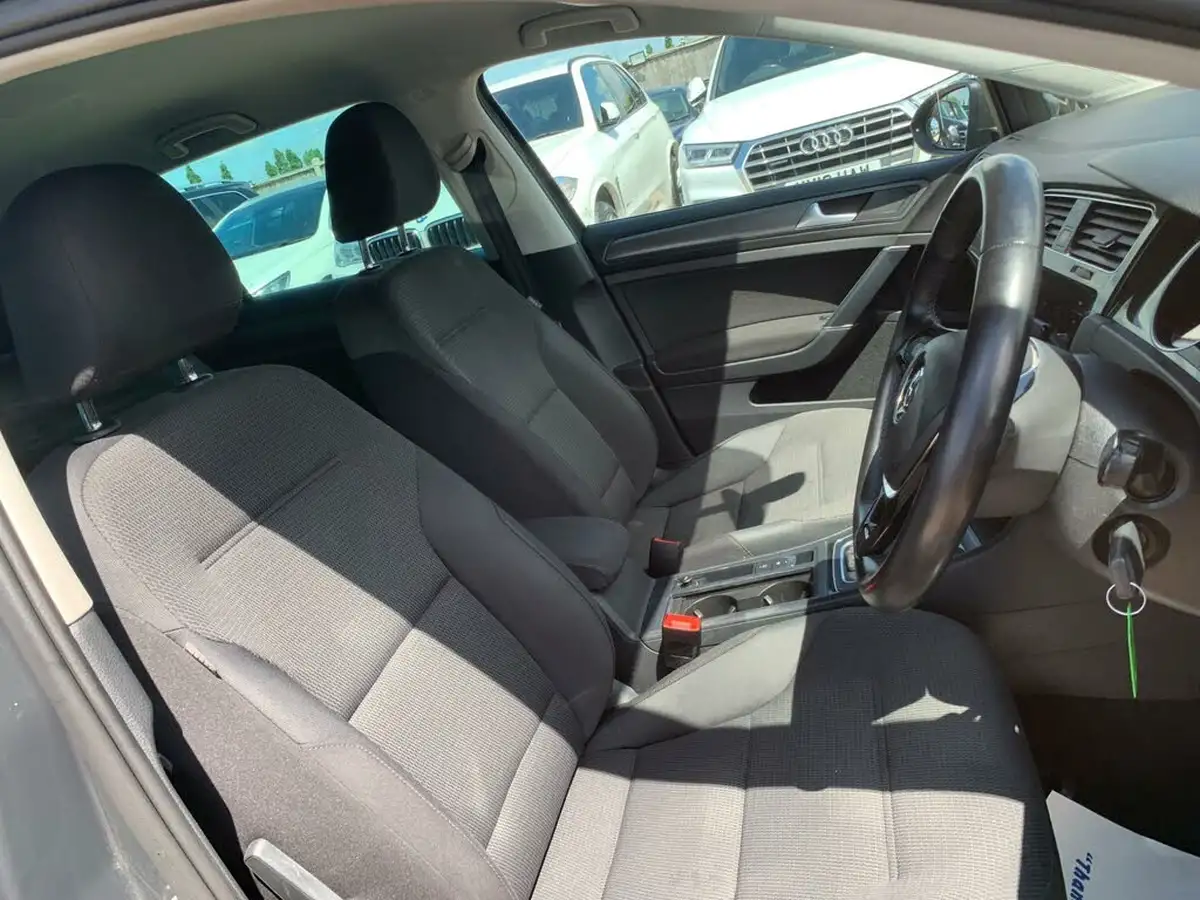 2019-volkswagen-golf-16tdi-match-hatchback-5d-dsg-big-22