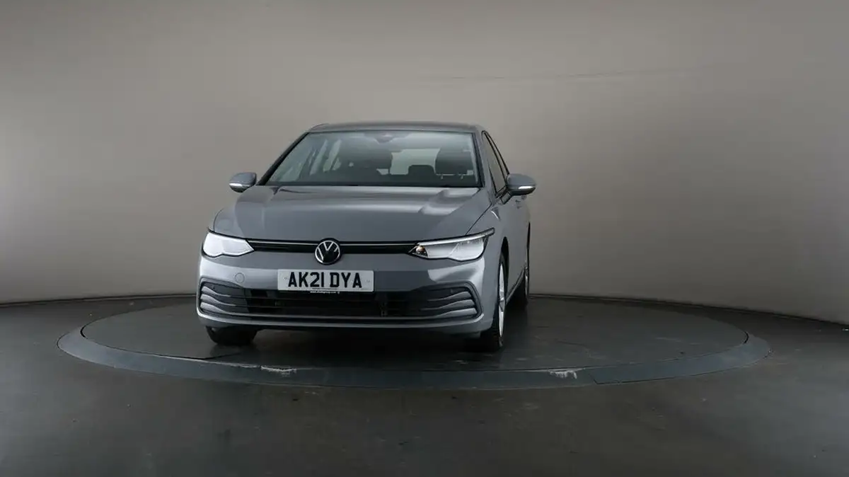 2021-volkswagen-golf-15-tsi-life-150ps-hatchback-big-46