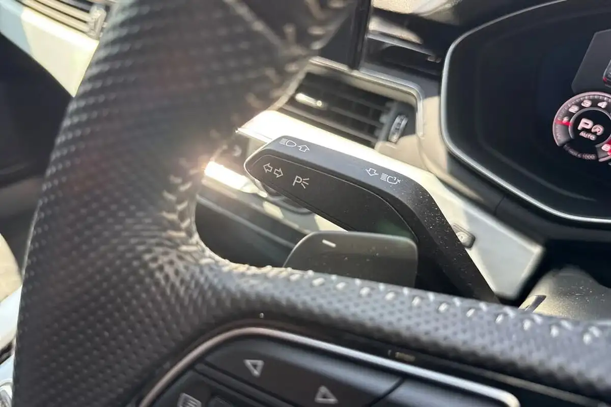 2019-audi-a4-avant-20-40-tfsi-sport-big-54