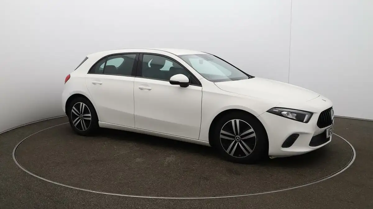 2021-mercedes-benz-a-class-15d-a180d-sport-hatchback-5d-7g-dct-big-43