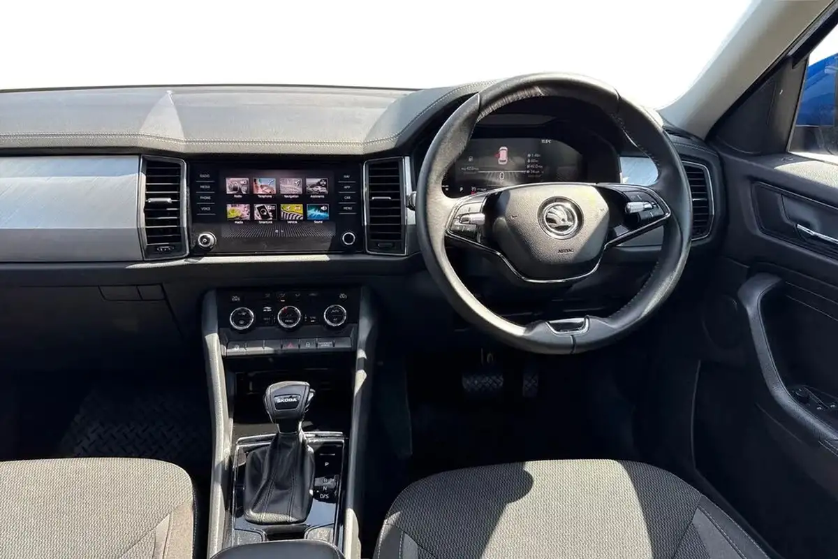 2022-skoda-kodiaq-15-tsi-se-5-dsg-big-17