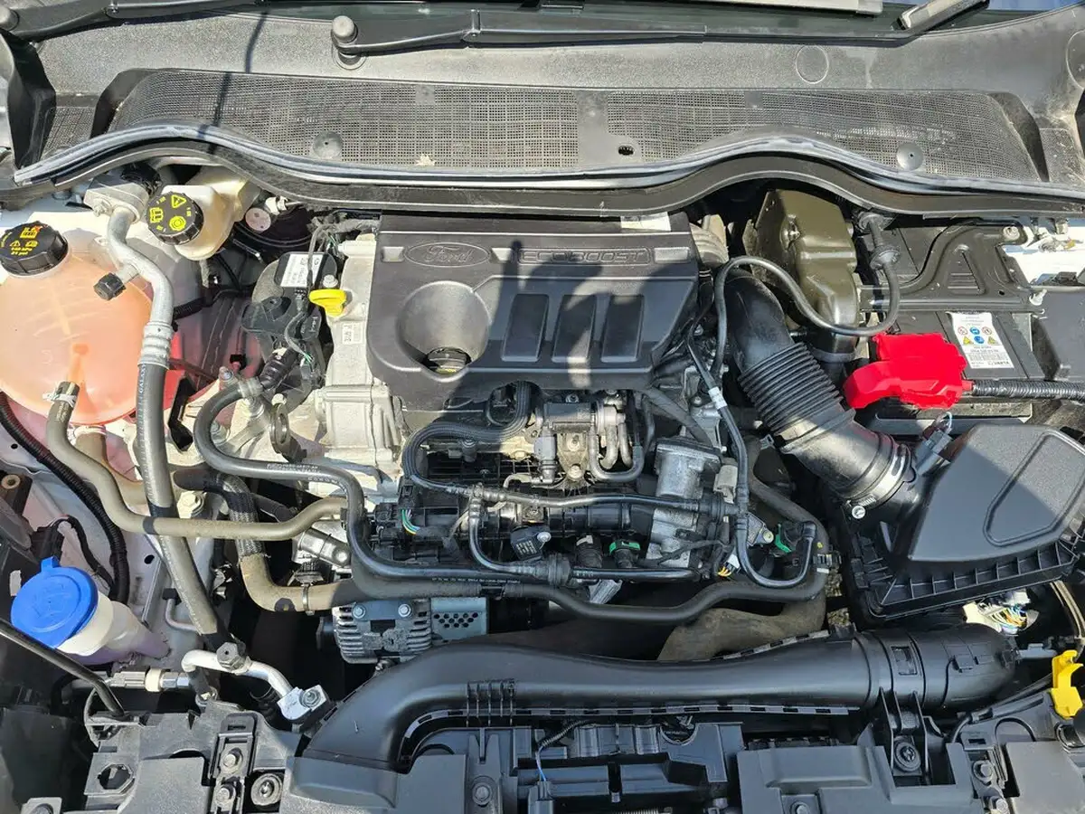 2021-ford-fiesta-10t-active-edition-125ps-hybrid-mhev-big-43