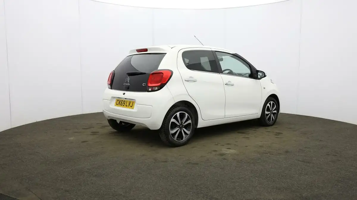2020-citroen-c1-10-vti-flair-ss-5d-big-56