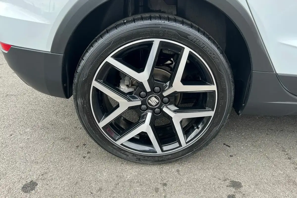 2021-seat-arona-10-tsi-fr-sport-110ps-big-4