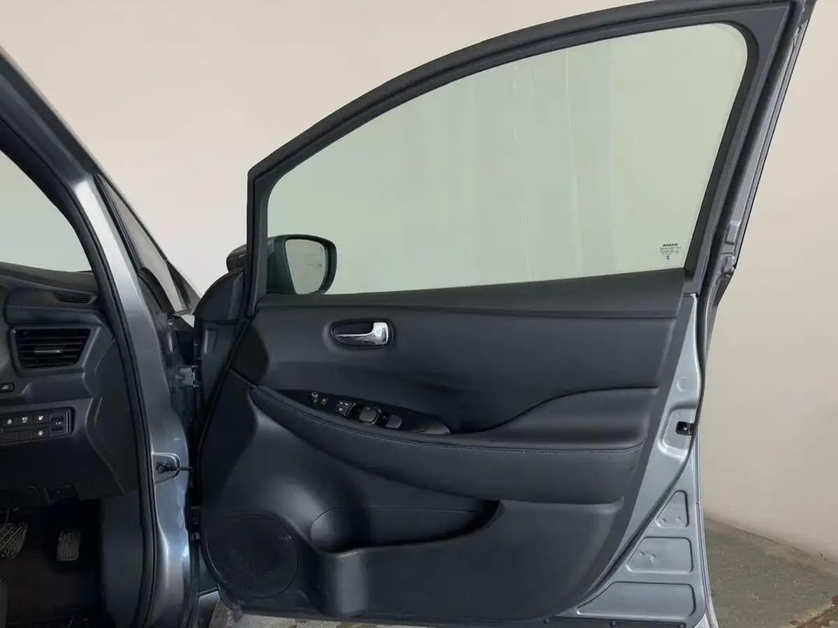 2023-nissan-leaf-e-n-connecta-39kwh-big-20