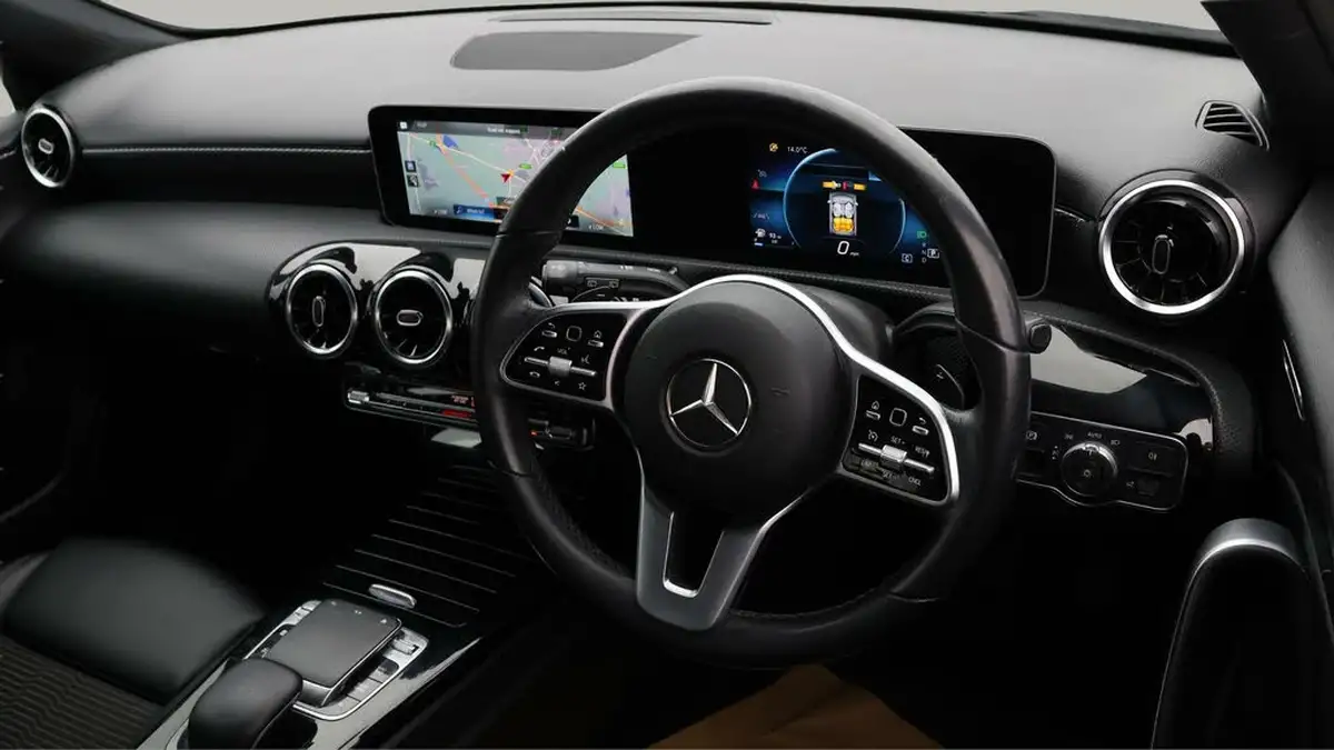 2018-mercedes-benz-a-class-15d-a180d-sport-116ps-executivess-hatchback-5d-7g-dct-big-8