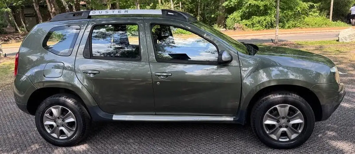 2015-dacia-duster-15d-laureate-107bhp-big-6