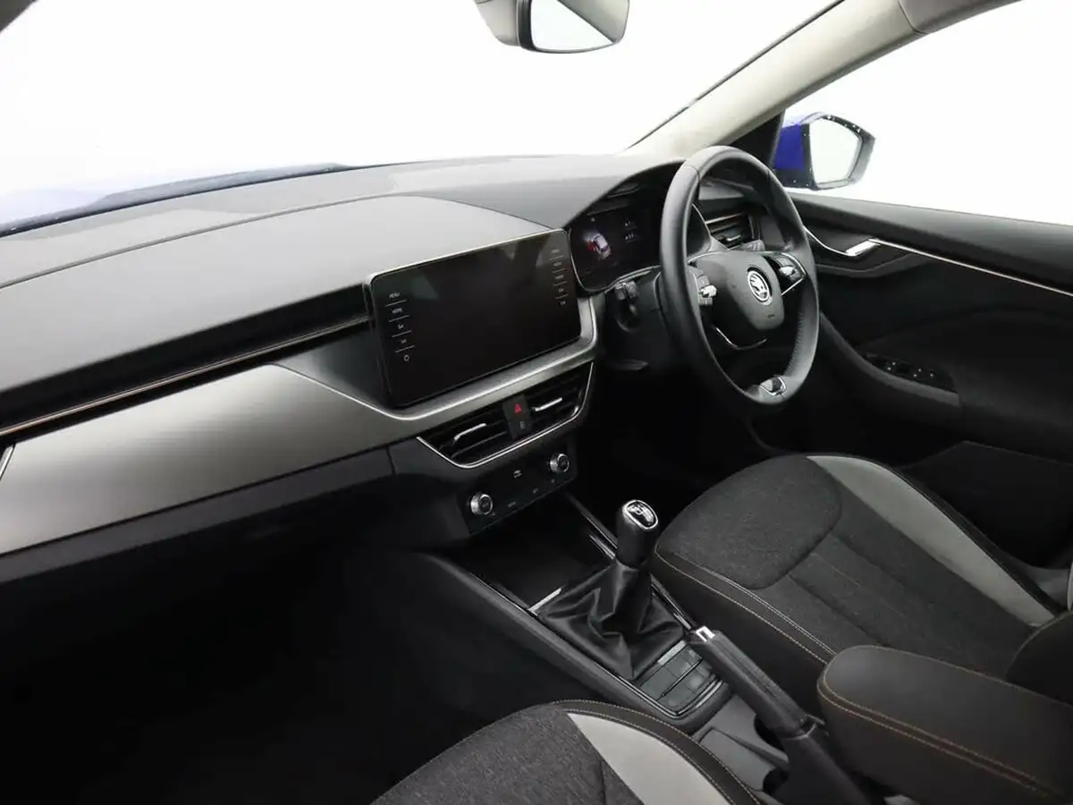 2022-skoda-kamiq-10-tsi-se-l-big-12