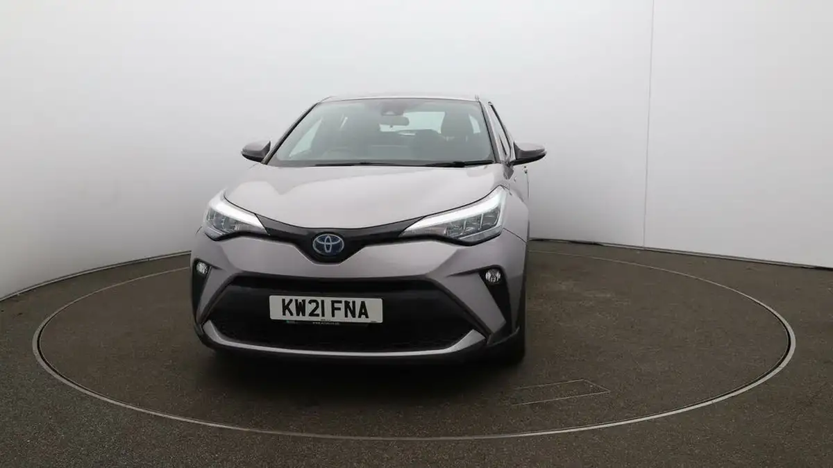 2021-toyota-c-hr-18-vvt-i-icon-big-39
