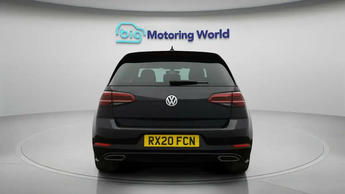 2020-volkswagen-golf-15-tsi-r-line-edition-dsg-big-5