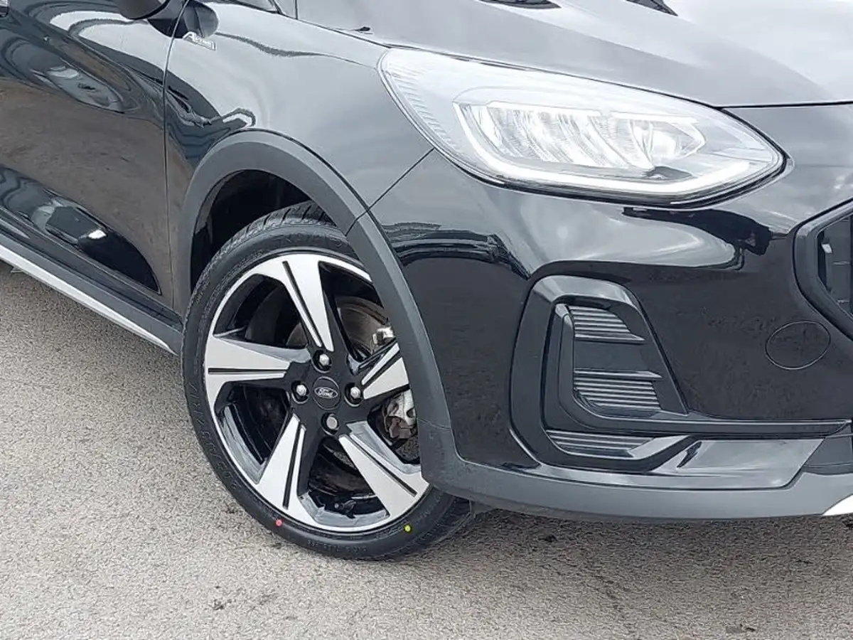 2023-ford-fiesta-10t-active-125ps-hybrid-mhev-powershift-big-8